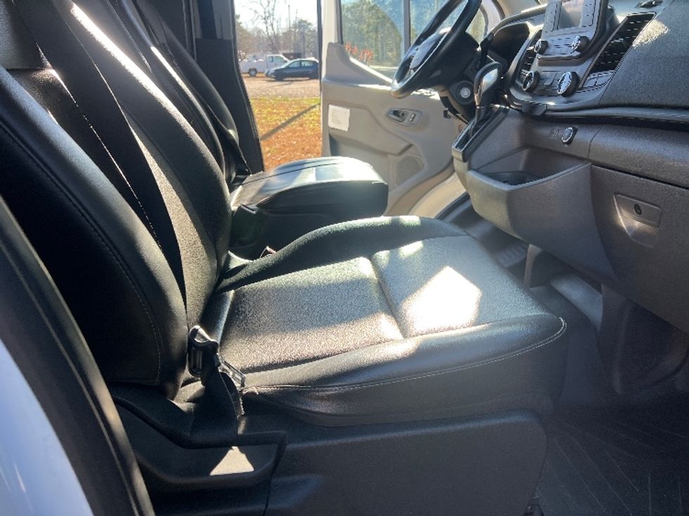 Cargo Van (Panel Van)-Light and Medium Duty Trucks-Ford-2021-Transit 250-Florence-SC-107,800\n\t\tmiles-$ 37,250 - Image 21