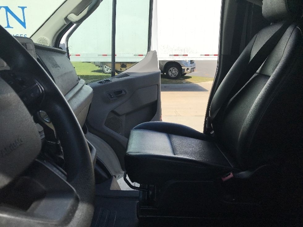 Cargo Van (Panel Van)-Light and Medium Duty Trucks-Ford-2021-Transit 250-Florence-SC-85,552\n\t\tmiles-$ 34,750 - Image 18