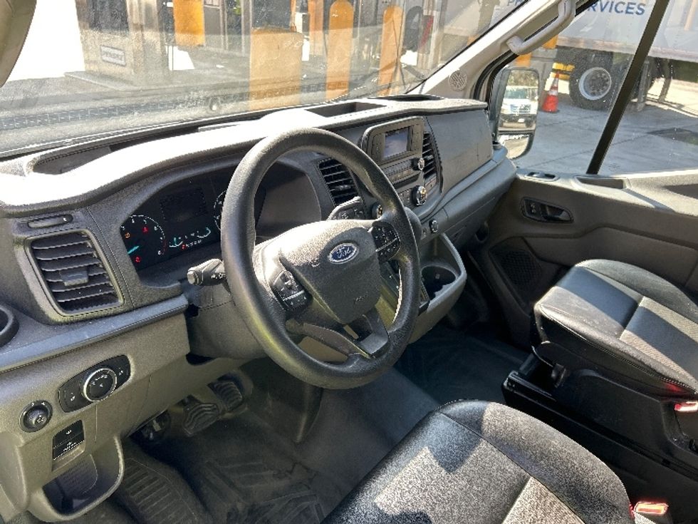 Cargo Van (Panel Van)-Light and Medium Duty Trucks-Ford-2021-Transit 250-Fontana-CA-92,562\n\t\tmiles-$ 34,000 - Image 16