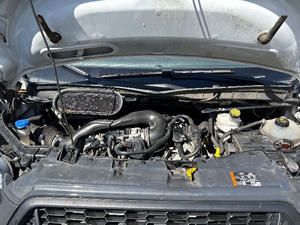 Cargo Van (Panel Van)-Light and Medium Duty Trucks-Ford-2021-Transit 250-Fontana-CA-92,562\n\t\tmiles-$ 34,000 - Image 22