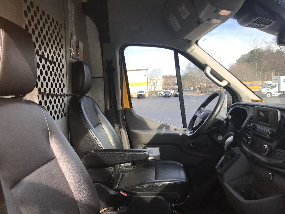 Cargo Van (Panel Van)-Light and Medium Duty Trucks-Ford-2021-Transit 250-Forest Park-GA-89,814\n\t\tmiles-$ 31,750 - Image 21