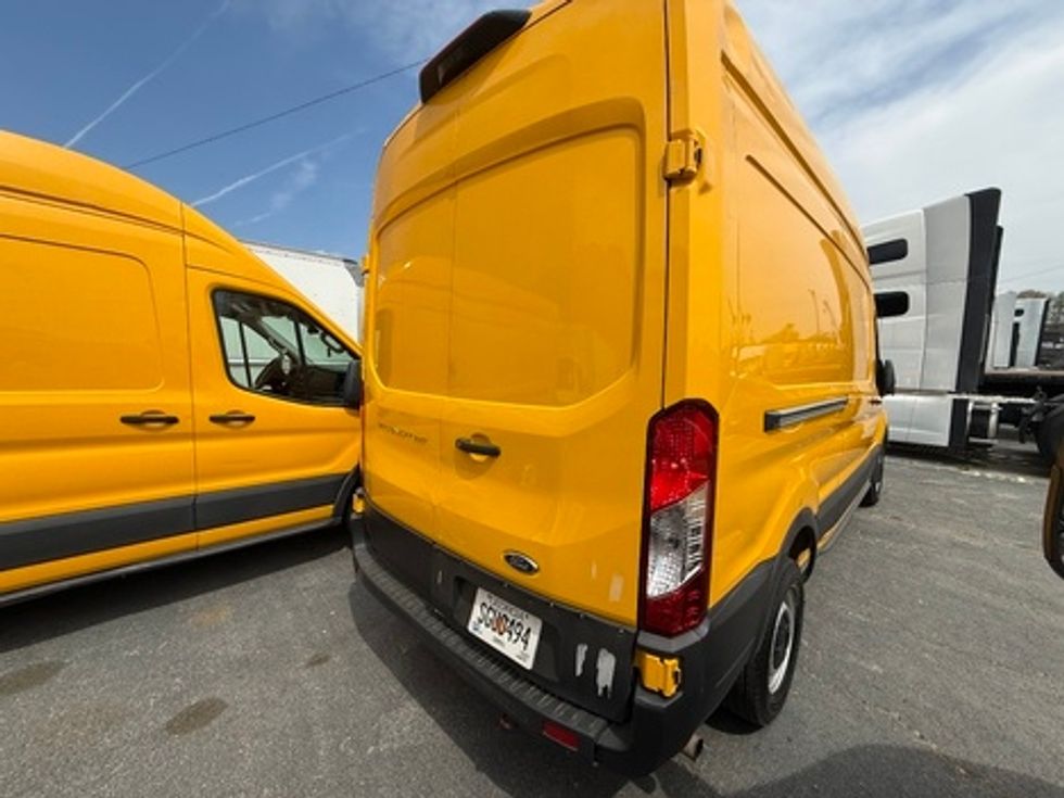Cargo Van (Panel Van)-Light and Medium Duty Trucks-Ford-2021-Transit 250-Forest Park-GA-89,814\n\t\tmiles-$ 31,750 - Image 7