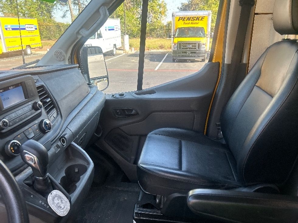 Cargo Van (Panel Van)-Light and Medium Duty Trucks-Ford-2021-Transit 250-Forest Park-GA-91,860\n\t\tmiles-$ 30,250 - Image 18