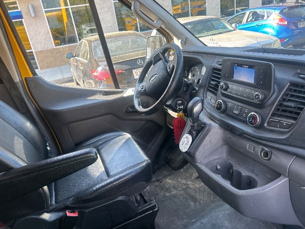 Cargo Van (Panel Van)-Light and Medium Duty Trucks-Ford-2021-Transit 250-Forest Park-GA-91,860\n\t\tmiles-$ 30,250 - Image 21