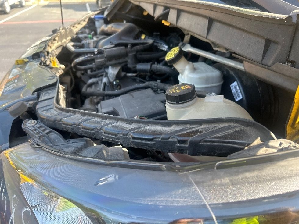 Cargo Van (Panel Van)-Light and Medium Duty Trucks-Ford-2021-Transit 250-Forest Park-GA-91,860\n\t\tmiles-$ 30,250 - Image 23