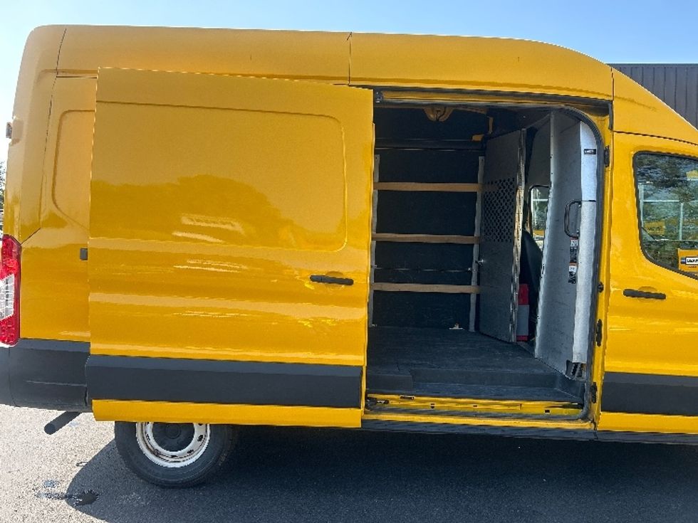Cargo Van (Panel Van)-Light and Medium Duty Trucks-Ford-2021-Transit 250-Forest Park-GA-91,860\n\t\tmiles-$ 30,250 - Image 25