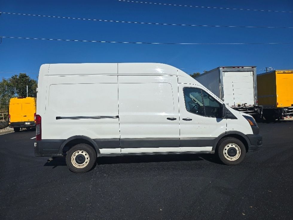 Cargo Van (Panel Van)-Light and Medium Duty Trucks-Ford-2021-Transit 250-Forest Park-GA-95,403\n\t\tmiles-$ 34,500 - Image 14