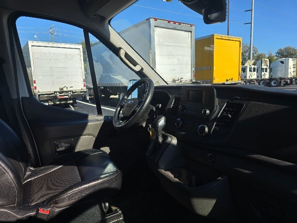 Cargo Van (Panel Van)-Light and Medium Duty Trucks-Ford-2021-Transit 250-Forest Park-GA-95,403\n\t\tmiles-$ 34,500 - Image 19