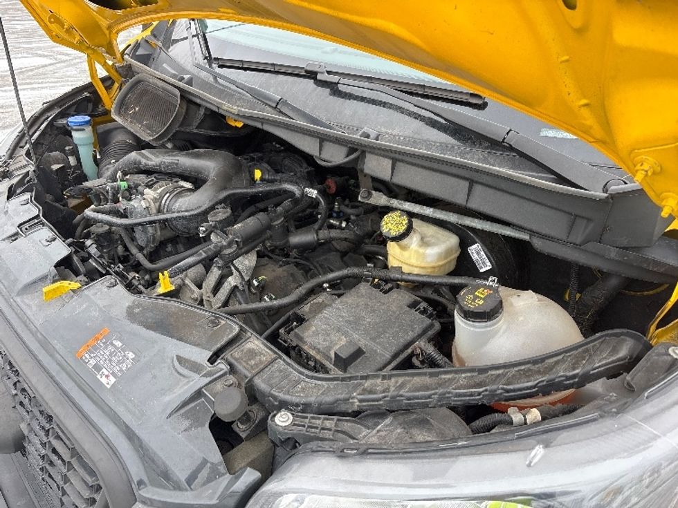 Cargo Van (Panel Van)-Light and Medium Duty Trucks-Ford-2021-Transit 250-Fort Wayne-IN-72,001\n\t\tmiles-$ 30,500 - Image 23