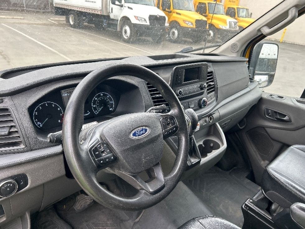 Cargo Van (Panel Van)-Light and Medium Duty Trucks-Ford-2021-Transit 250-Fresno-CA-105,859\n\t\tmiles-$ 29,750 - Image 14