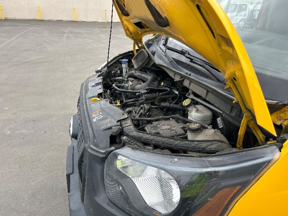 Cargo Van (Panel Van)-Light and Medium Duty Trucks-Ford-2021-Transit 250-Fresno-CA-105,859\n\t\tmiles-$ 29,750 - Image 21