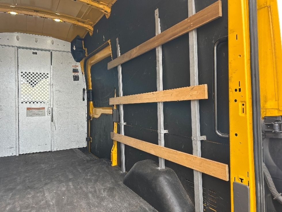 Cargo Van (Panel Van)-Light and Medium Duty Trucks-Ford-2021-Transit 250-Gilroy-CA-84,862\n\t\tmiles-$ 31,500 - Image 12