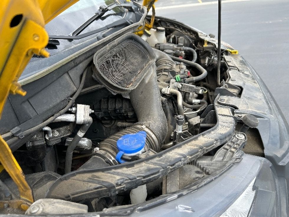 Cargo Van (Panel Van)-Light and Medium Duty Trucks-Ford-2021-Transit 250-Gilroy-CA-84,862\n\t\tmiles-$ 31,500 - Image 23