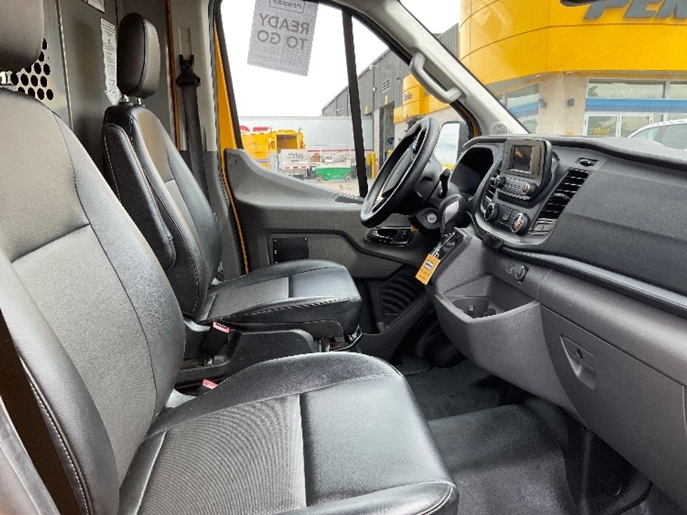 Cargo Van (Panel Van)-Light and Medium Duty Trucks-Ford-2021-Transit 250-Greeley-CO-56,389\n\t\tmiles-$ 33,250 - Image 21