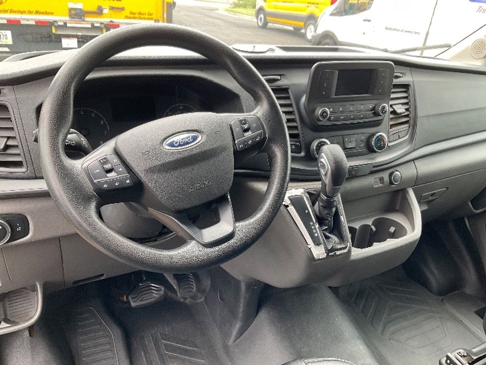 Cargo Van (Panel Van)-Light and Medium Duty Trucks-Ford-2021-Transit 250-Greeley-CO-71,568\n\t\tmiles-$ 32,000 - Image 17