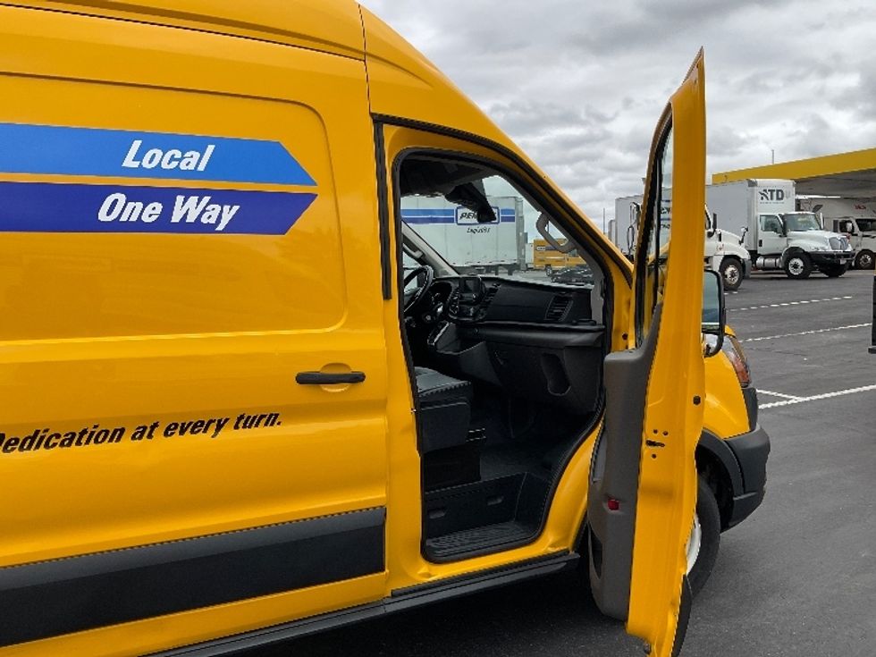 Cargo Van (Panel Van)-Light and Medium Duty Trucks-Ford-2021-Transit 250-Greeley-CO-71,568\n\t\tmiles-$ 32,000 - Image 18