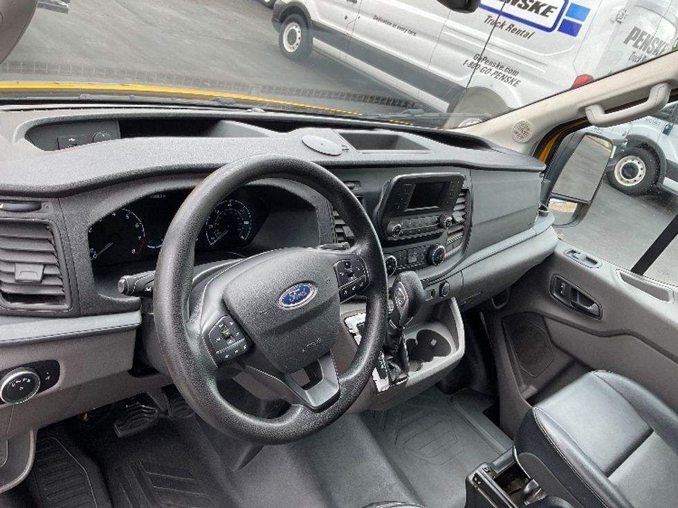 Cargo Van (Panel Van)-Light and Medium Duty Trucks-Ford-2021-Transit 250-Greeley-CO-71,568\n\t\tmiles-$ 32,000 - Image 20