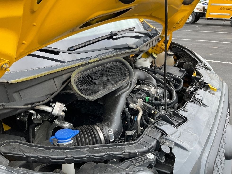 Cargo Van (Panel Van)-Light and Medium Duty Trucks-Ford-2021-Transit 250-Greeley-CO-71,568\n\t\tmiles-$ 32,000 - Image 25