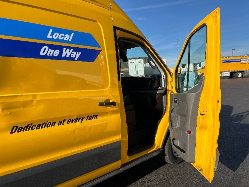 Cargo Van (Panel Van)-Light and Medium Duty Trucks-Ford-2021-Transit 250-Greeley-CO-73,631\n\t\tmiles-$ 31,750 - Image 20