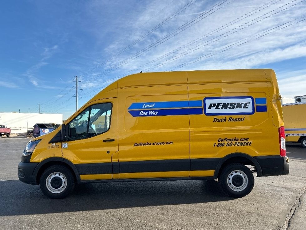 Cargo Van (Panel Van)-Light and Medium Duty Trucks-Ford-2021-Transit 250-Greeley-CO-73,631\n\t\tmiles-$ 31,750 - Image 4