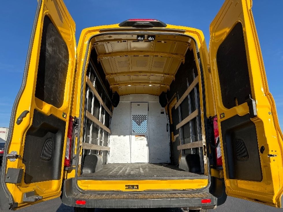 Cargo Van (Panel Van)-Light and Medium Duty Trucks-Ford-2021-Transit 250-Greeley-CO-73,631\n\t\tmiles-$ 31,750 - Image 8