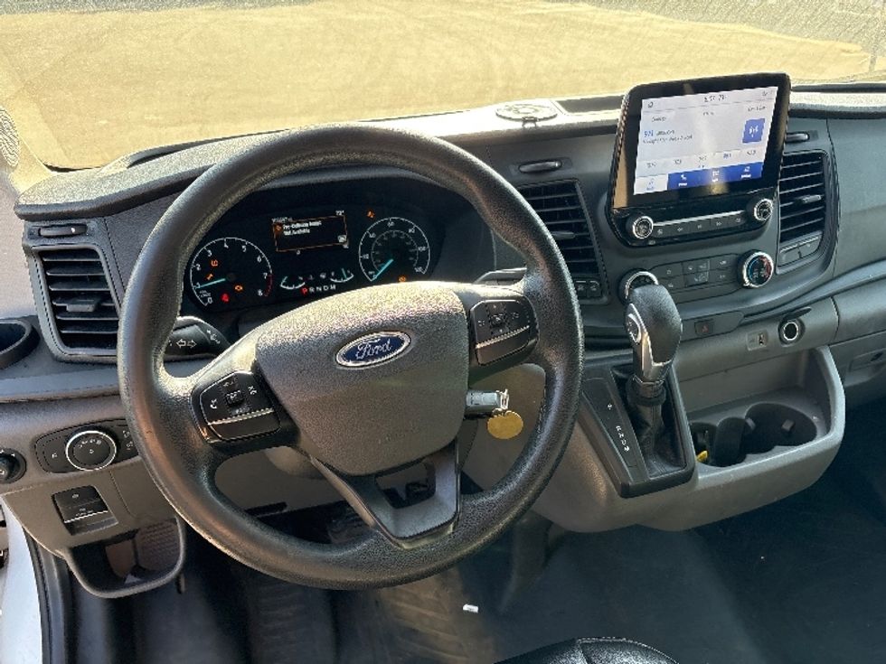 Cargo Van (Panel Van)-Light and Medium Duty Trucks-Ford-2021-Transit 250-Greensboro-NC-105,677\n\t\tmiles-$ 29,250 - Image 17