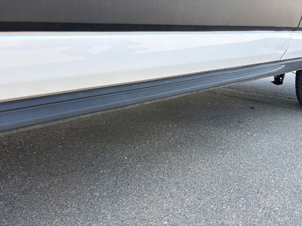 Cargo Van (Panel Van)-Light and Medium Duty Trucks-Ford-2021-Transit 250-Greensboro-NC-105,677\n\t\tmiles-$ 29,250 - Image 5