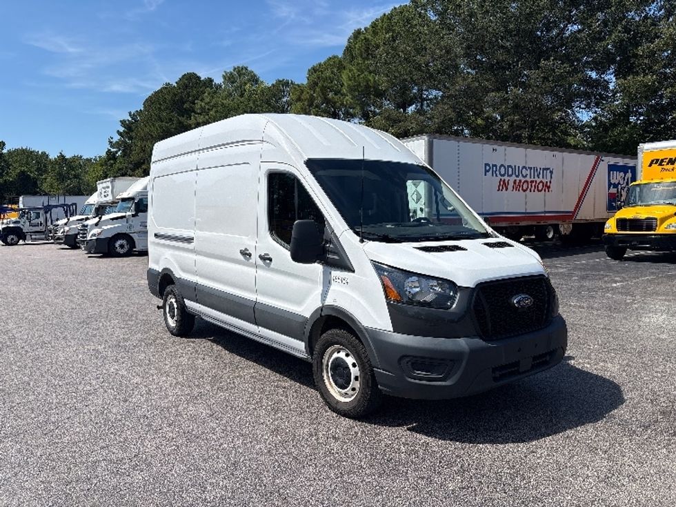 Cargo Van (Panel Van)-Light and Medium Duty Trucks-Ford-2021-Transit 250-Greensboro-NC-93,623\n\t\tmiles-$ 33,250 - Image 1