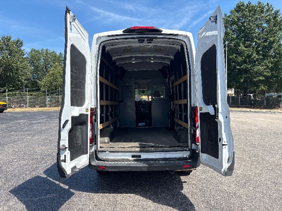 Cargo Van (Panel Van)-Light and Medium Duty Trucks-Ford-2021-Transit 250-Greensboro-NC-93,623\n\t\tmiles-$ 33,250 - Image 8