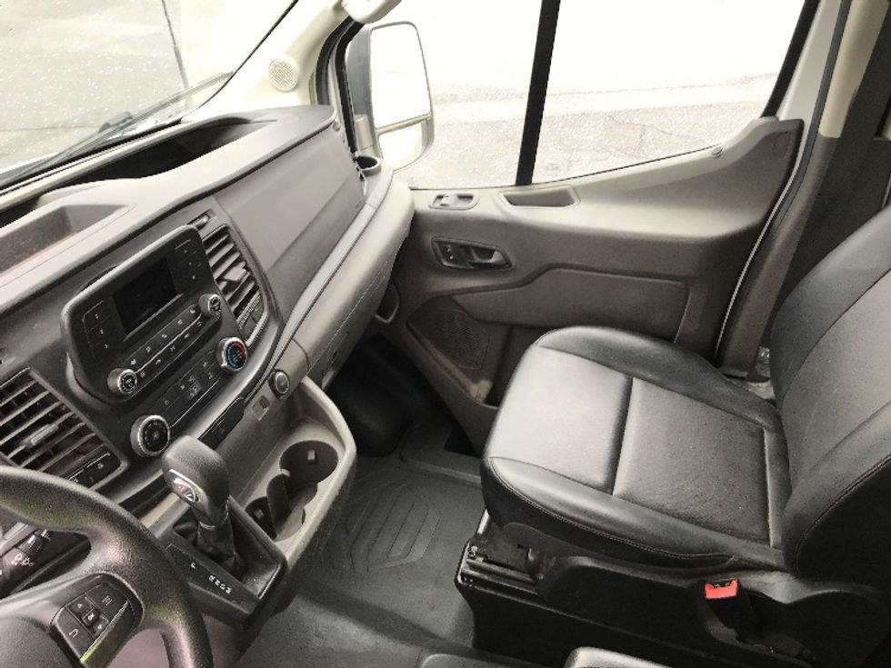 Cargo Van (Panel Van)-Light and Medium Duty Trucks-Ford-2021-Transit 250-Harrisonburg-VA-134,498\n\t\tmiles-$ 28,750 - Image 19