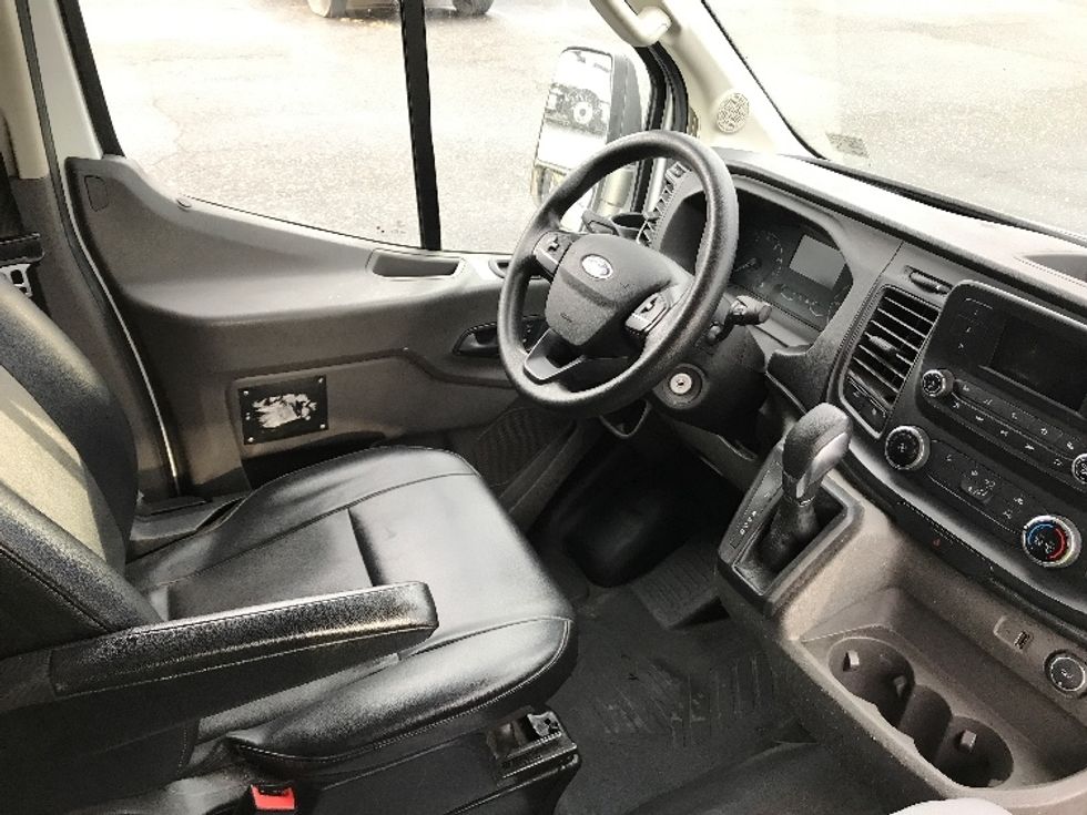 Cargo Van (Panel Van)-Light and Medium Duty Trucks-Ford-2021-Transit 250-Harrisonburg-VA-134,498\n\t\tmiles-$ 28,750 - Image 22
