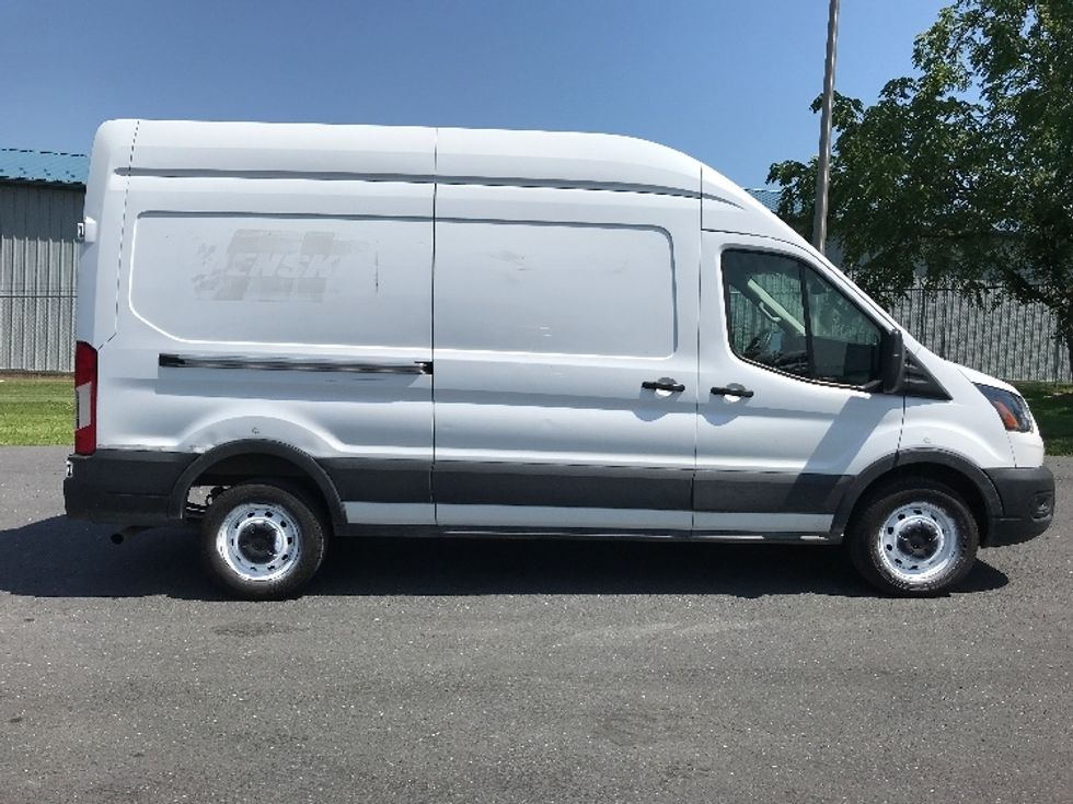 Cargo Van (Panel Van)-Light and Medium Duty Trucks-Ford-2021-Transit 250-Harrisonburg-VA-70,004\n\t\tmiles-$ 34,500 - Image 15