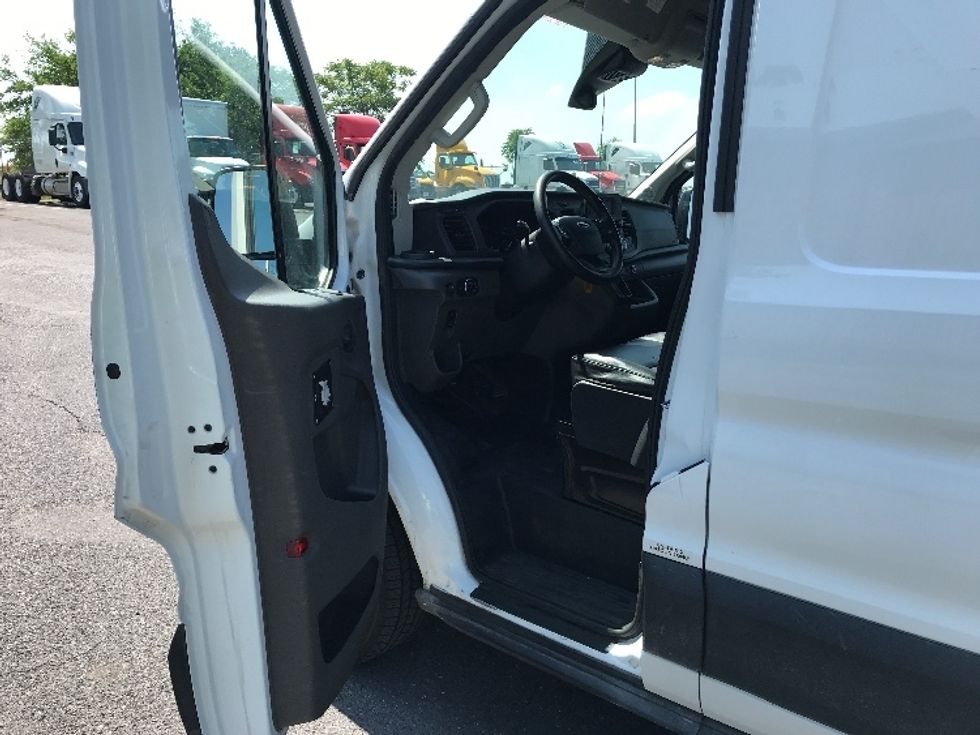 Cargo Van (Panel Van)-Light and Medium Duty Trucks-Ford-2021-Transit 250-Harrisonburg-VA-70,004\n\t\tmiles-$ 34,500 - Image 16