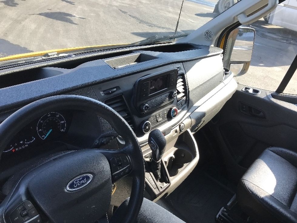 Cargo Van (Panel Van)-Light and Medium Duty Trucks-Ford-2021-Transit 250-Harrisonburg-VA-71,985\n\t\tmiles-$ 34,500 - Image 18