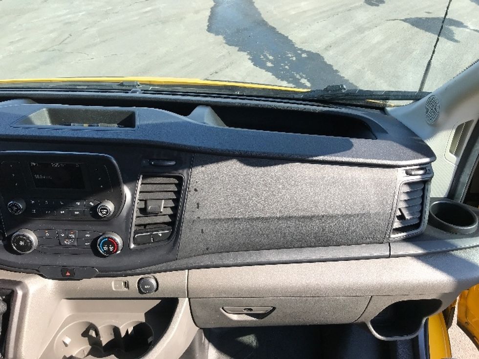 Cargo Van (Panel Van)-Light and Medium Duty Trucks-Ford-2021-Transit 250-Harrisonburg-VA-71,985\n\t\tmiles-$ 34,500 - Image 21