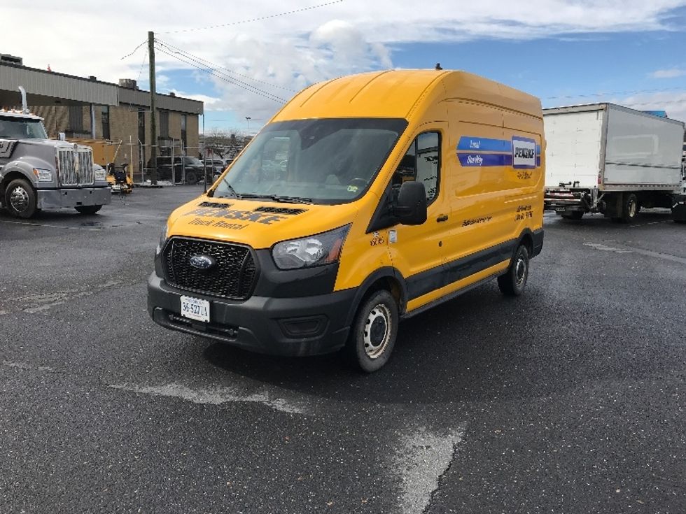 2021 Ford Transit photo 2