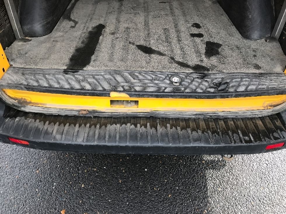 Cargo Van (Panel Van)-Light and Medium Duty Trucks-Ford-2021-Transit 250-Harrisonburg-VA-91,114\n\t\tmiles-$ 32,000 - Image 9