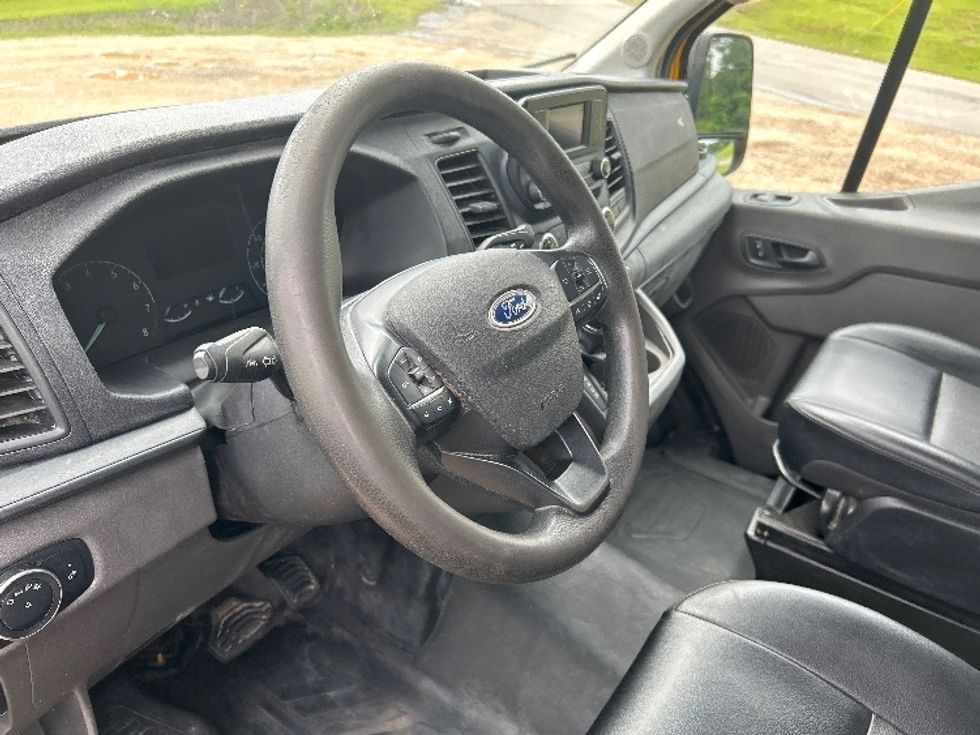Cargo Van (Panel Van)-Light and Medium Duty Trucks-Ford-2021-Transit 250-Hattiesburg-MS-126,482\n\t\tmiles-$ 25,500 - Image 14