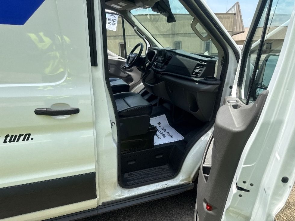 Cargo Van (Panel Van)-Light and Medium Duty Trucks-Ford-2021-Transit 250-Homewood-AL-76,426\n\t\tmiles-$ 34,750 - Image 17