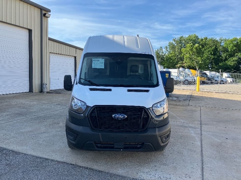 Cargo Van (Panel Van)-Light and Medium Duty Trucks-Ford-2021-Transit 250-Hueytown-AL-110,320\n\t\tmiles-$ 35,000 - Image 2