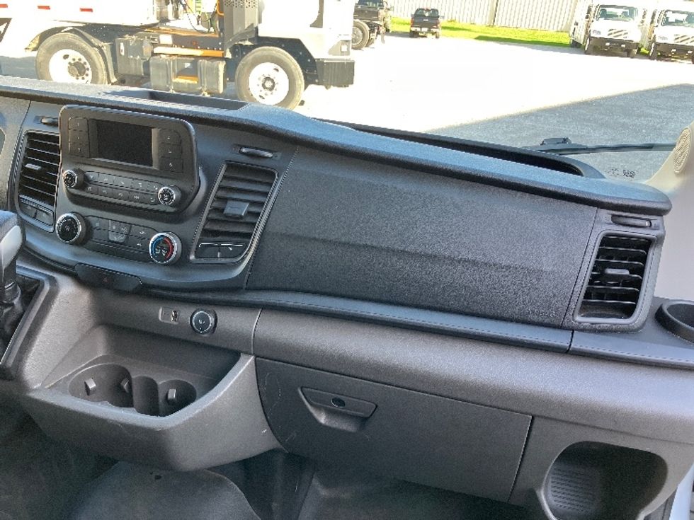 Cargo Van (Panel Van)-Light and Medium Duty Trucks-Ford-2021-Transit 250-Hueytown-AL-110,320\n\t\tmiles-$ 35,000 - Image 21
