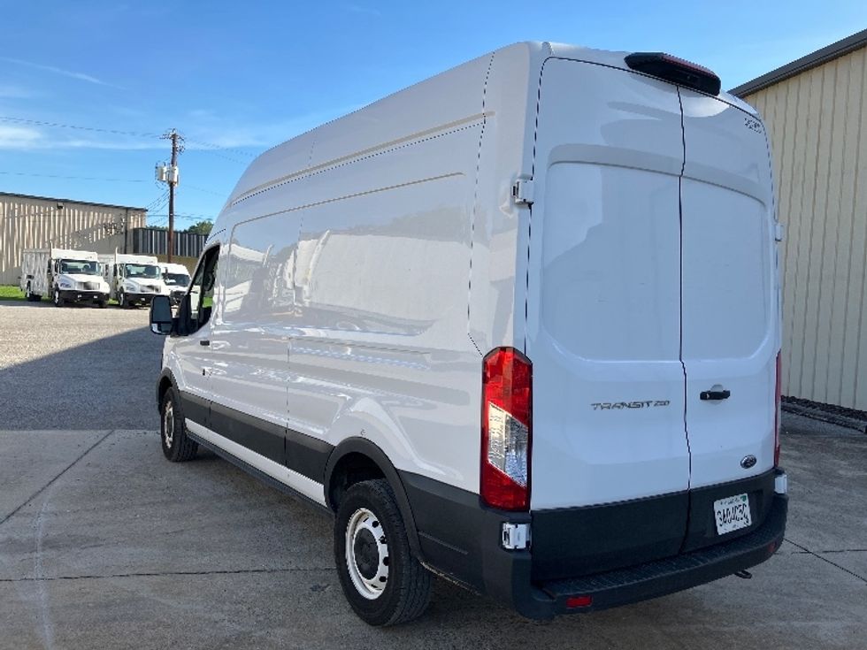 Cargo Van (Panel Van)-Light and Medium Duty Trucks-Ford-2021-Transit 250-Hueytown-AL-110,320\n\t\tmiles-$ 35,000 - Image 6