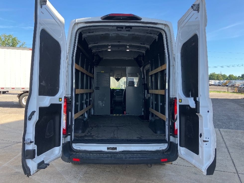 Cargo Van (Panel Van)-Light and Medium Duty Trucks-Ford-2021-Transit 250-Hueytown-AL-110,320\n\t\tmiles-$ 35,000 - Image 8