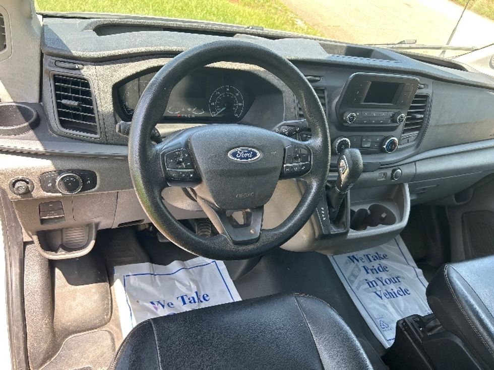 Cargo Van (Panel Van)-Light and Medium Duty Trucks-Ford-2021-Transit 250-Hueytown-AL-133,530\n\t\tmiles-$ 31,250 - Image 16