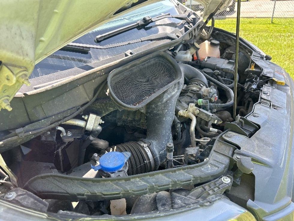 Cargo Van (Panel Van)-Light and Medium Duty Trucks-Ford-2021-Transit 250-Hueytown-AL-133,530\n\t\tmiles-$ 31,250 - Image 23