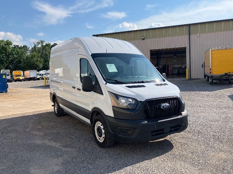 Cargo Van (Panel Van)-Light and Medium Duty Trucks-Ford-2021-Transit 250-Hueytown-AL-92,005\n\t\tmiles-$ 33,250 - Image 1