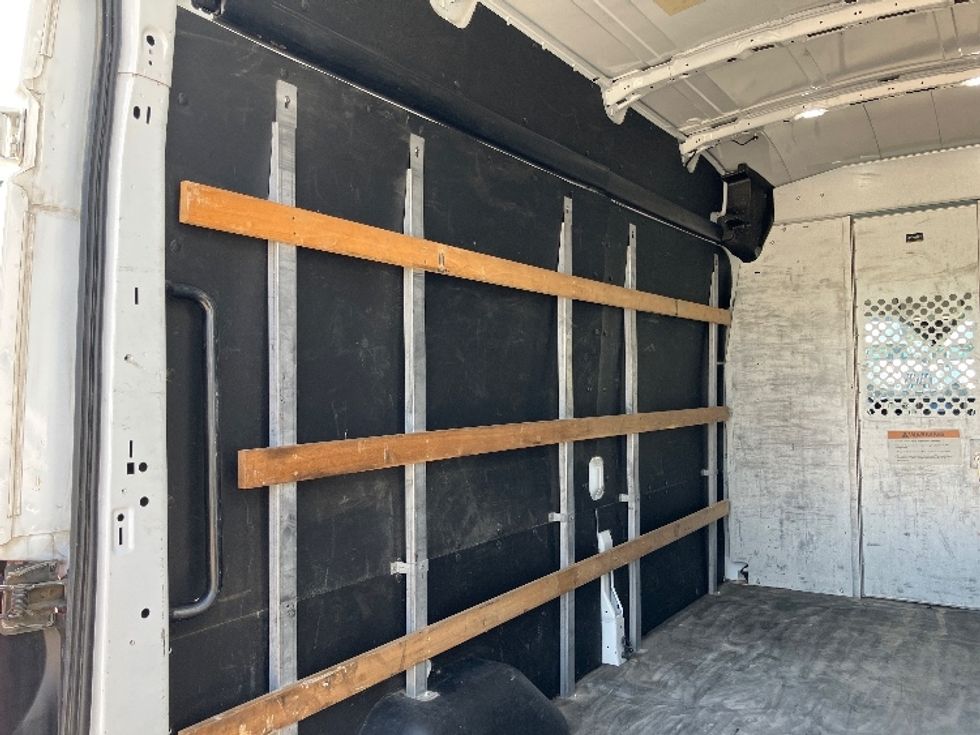 Cargo Van (Panel Van)-Light and Medium Duty Trucks-Ford-2021-Transit 250-Hueytown-AL-92,005\n\t\tmiles-$ 33,250 - Image 10