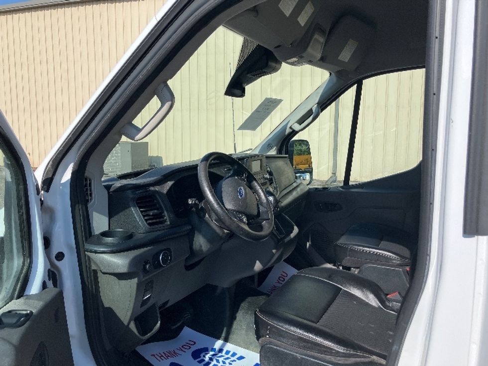 Cargo Van (Panel Van)-Light and Medium Duty Trucks-Ford-2021-Transit 250-Hueytown-AL-92,005\n\t\tmiles-$ 33,250 - Image 15