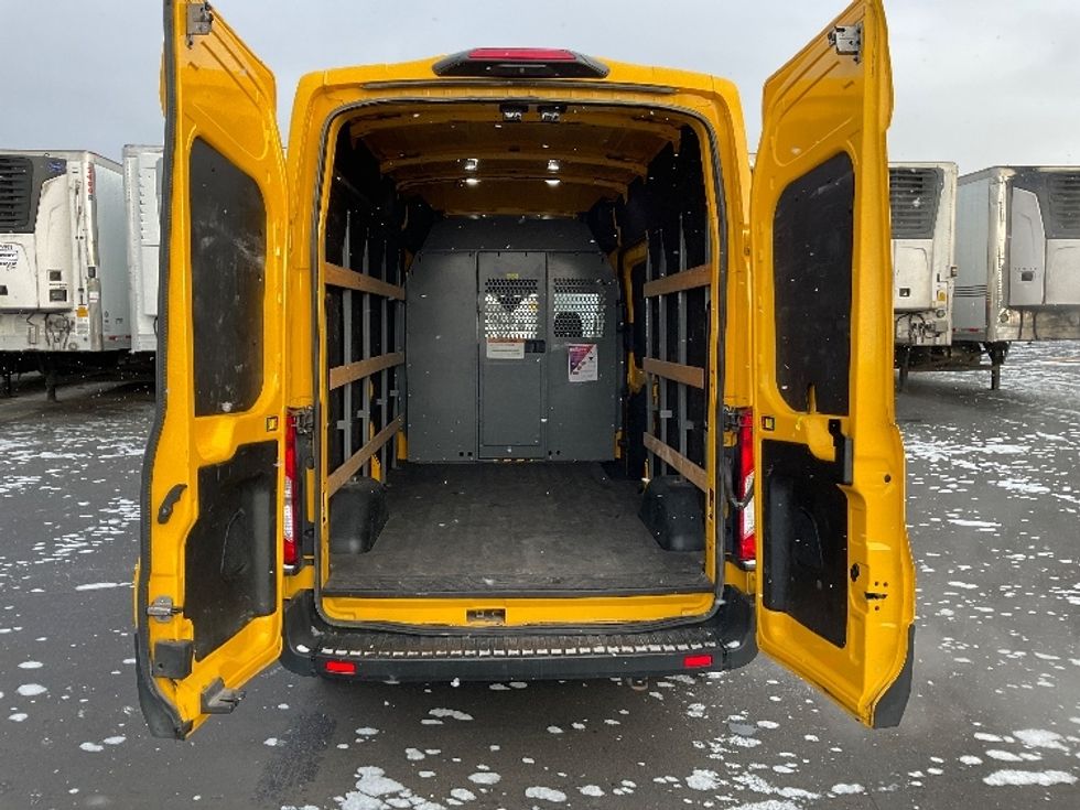 Cargo Van (Panel Van)-Light and Medium Duty Trucks-Ford-2021-Transit 250-Indianapolis-IN-134,245\n\t\tmiles-$ 10,000 - Image 8