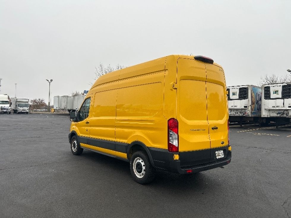 Cargo Van (Panel Van)-Light and Medium Duty Trucks-Ford-2021-Transit 250-Indianapolis-IN-48,190\n\t\tmiles-$ 32,750 - Image 6